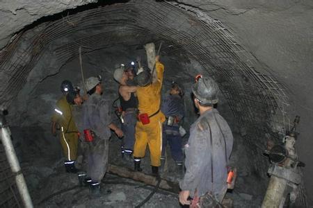 大涌镇工程爆破中的危险因素分析以及应对工程爆破危险的措施